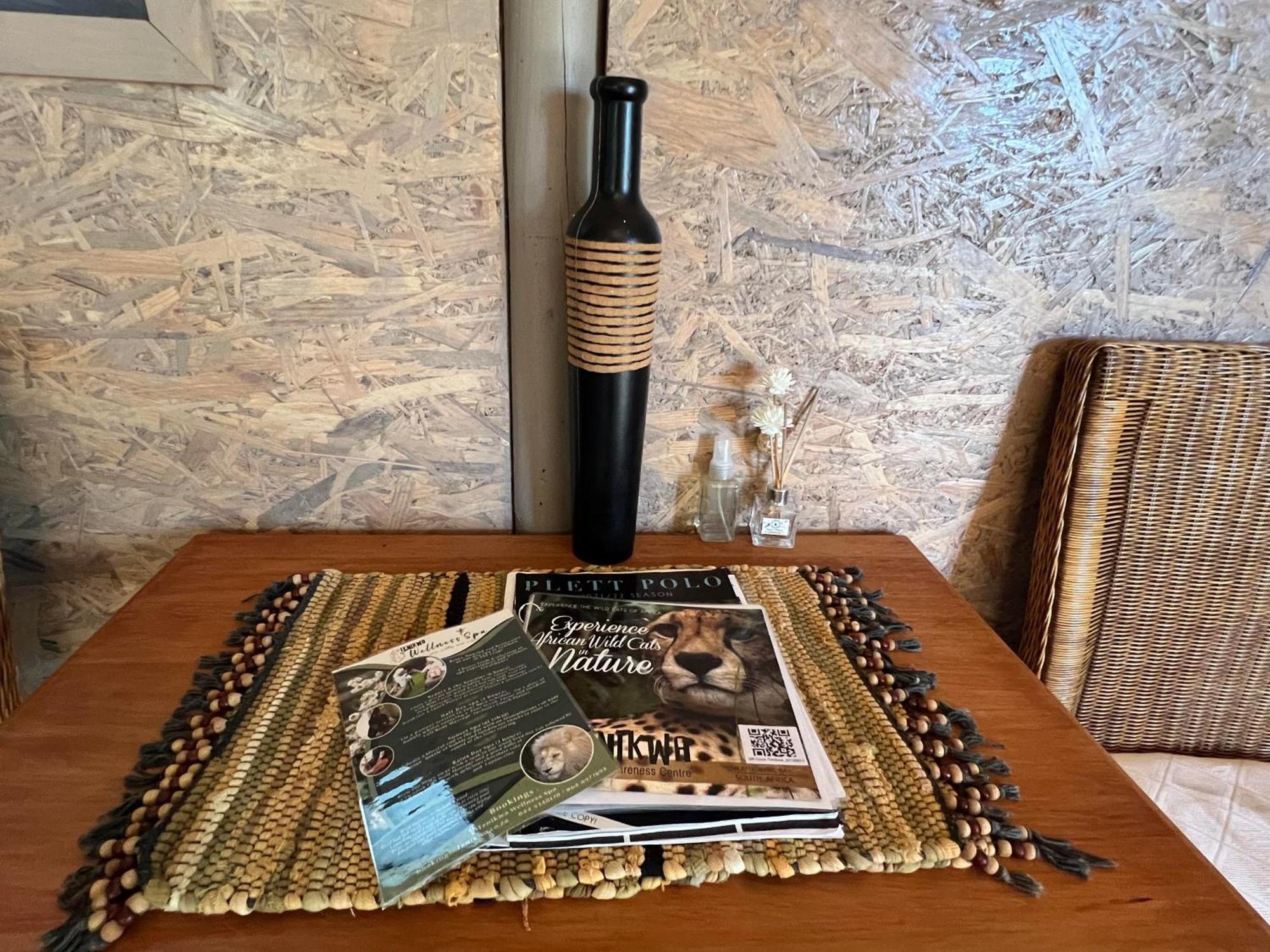Farm stay Tenikwa Wildlife Centre & Plettenberg Bay